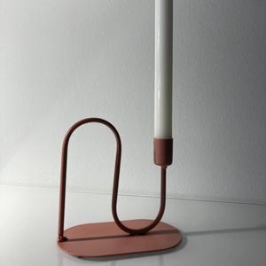 Bougeoir en fer rustique romantique pour la décoration intérieure et extérieure, support de bougie en métal décoratif pour les mariages et les événements - Product Image 3