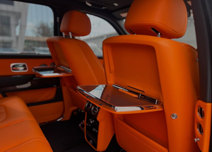 Vehículo de Alto Rendimiento Ejecutivo Estilo Edición Negra Diseño Serie II SUV Ultra-Lujo Usado 2025 - Product Image 4