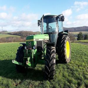 Tractores John Deere 2250 de primera calidad están en stock y disponibles para entrega rápida, Compra ahora a precios al por mayor - Product Image 3