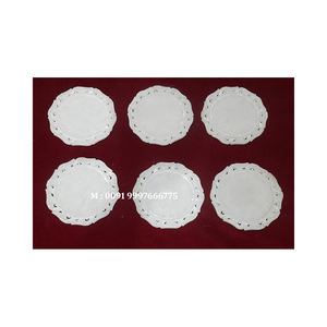 Plaque de sculpture en marbre blanc naturel de forme ronde, faite à la main, design unique, qualité supérieure, utilisée pour la décoration de cuisine et de mariage - Product Image 1