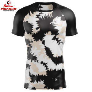 Venta al por mayor de secado rápido cómodo hombres Rash Guard para la venta Color sólido hombres manga corta Rash Guard para ropa de Fitness - Product Image 4