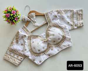 Ropa de boda india, bordado pesado y trabajo de secuencia, Blusa confeccionada para Lehenga Choli y ropa tradicional, Sari pesado - Product Image 3