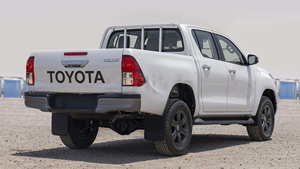 La Mejor Oferta del Día 2025 T O Y O T A HI-LUX DC 2.4D 4X4 P. WINDOW – BLANCO - Product Image 3