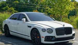 SEDÁN DE LUJO DE ALTO RENDIMIENTO USADO 2022 CON INTERIOR PREMIUM - Product Image 6