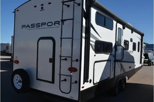 Remolque de Campamento Usado Keystone Passport 2401BH 2022 en Venta para Campamento y Viajes - Product Image 4