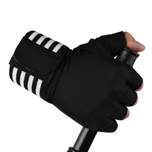 Gants d'haltérophilie en polyester demi-doigt unisexe personnalisés Vente en gros Gants de sport d'entraînement de haute qualité au meilleur prix - Product Image 1