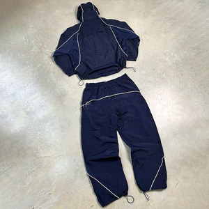 Ensemble survêtement léger en nylon coupe-vent avec sweat à capuche réfléchissant zippé de 3 m et pantalon de survêtement en nylon, fabrication sur mesure - Product Image 2