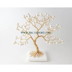 Escultura fundida de peltre de madera y aluminio con base de madera, escultura de arte creativo de Metal de diseñador de mesa hecha a mano para uso doméstico - Product Image 2