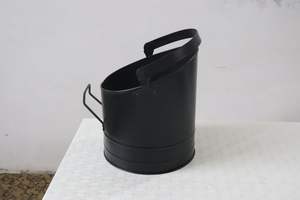 Cubo para carbón para almacenar carbón y usar para fogatas en campamentos, bailes e incluso en invierno, hecho de hierro de la mejor calidad. - Product Image 3