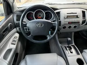 Toyota Tacoma PreRunner Doble Cabina 2008 - Product Image 2