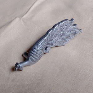 Direct des fabricants indiens Poignée en fonte en forme de paon pour la cuisine décorative victorienne à bas prix - Product Image 4