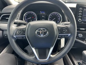 Toyota Camry LE 2023 Usado en Buen Estado - Product Image 4