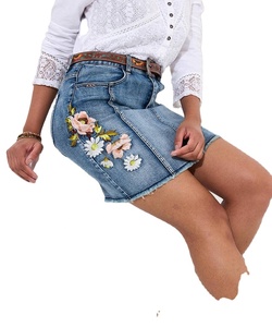 Minifalda vaquera de cintura alta con silueta en A para mujer, de color sólido, informal, personalizable. - Product Image 1