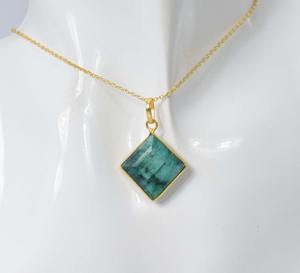 Joyería de piedras preciosas Esmeralda para mujer, colgante de estilo bohemio de plata, joyería de plata de ley 925, colgante hecho a mano de tendencia, Regalo para mamá - Product Image 2