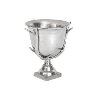 Florero de acabado dorado antiguo de diseño martillado hecho a mano de aluminio sólido con jarrón hecho a mano de diseño único - Product Image 3