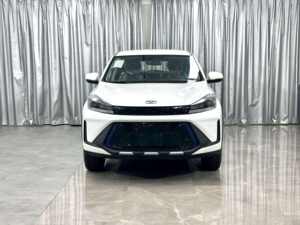 SUV 2026 1.5L 116ch CVT Intérieur Sombre Boîte Automatique avec Caméra Arrière Commande de Voitures d'Occasion avec 4 Haut-parleurs - Product Image 2