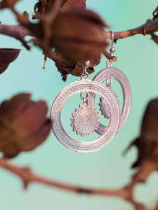 ต่างหูแฟชั่นสุดหรูเกรดสูงสินค้าอินเดียขายตรงพร้อมประกายระยิบระยับ - Product Image 2