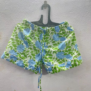 Femmes 100% coton été décontracté feuille verte imprimé fleuri Shorts léger respirant maillots de bain pour le Style de vacances tropicales - Product Image 1