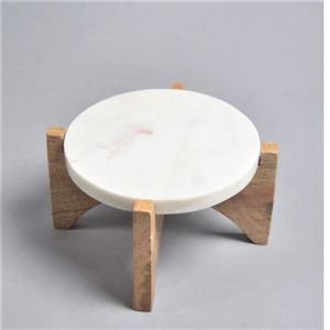 Support à gâteau en bois marbré, fait à la main, au design unique, de qualité supérieure, de forme personnalisée, pour fête à la maison, en métal. - Product Image 2