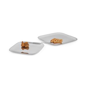Bandeja de servicio redonda moderna Diseño único con pinchos en pantalla plateada elegante para bebidas y aperitivos - Product Image 4