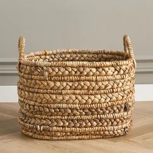 Panier ovale en jacinthe d'eau tressé avec soin, fait main, pour rangement, vente en gros, écologique, fabriqué au Vietnam - Product Image 2