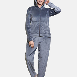 ชุดวอร์มผ้ากำมะหยี่แขนยาวมีซิปสำหรับผู้หญิงเสื้อผ้าสไตล์สตรีทชุดวอร์มผ้ากำมะหยี่ - Product Image 1