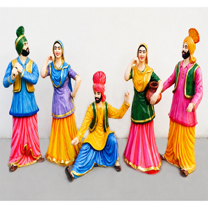 Estatuas de Bhangra Punjabi, Estatuas de Fibra de Danza Jatt Jatti, Estatuas de la Cultura Punjabi - Product Image 1