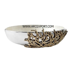 Décoration de conception standard blanche de luxe avec de belles fleurs dorées antiques concevant des bols de service à des prix raisonnables - Product Image 1