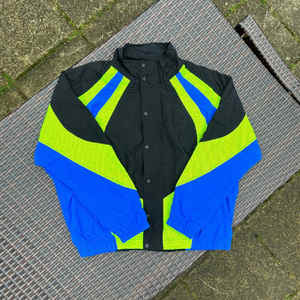 Traje personalizado de dos piezas, conjunto corto, chaqueta con cremallera, chándal de poliéster con cremallera, chándal cortavientos para hombre - Product Image 1