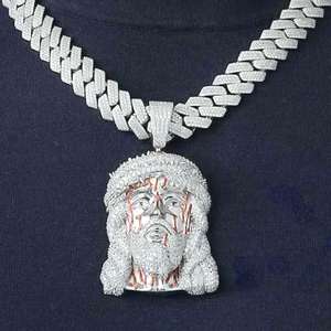 Colgante de Jesús con Incrustaciones de Diamantes de Imitación, Chapado en Oro Rodio, Estilo Hip Hop, para Hombre, Plata 925, Corte Redondo, Moissanita VVS - Product Image 2