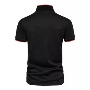 Fabricant de polos de sport OEM en polyester respirant évacuant l'humidité du style golf - Product Image 2