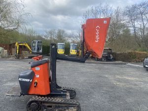 Minicargadora de orugas diésel Kubota con alto momento de carga, eficiente en consumo de combustible y precio económico - Product Image 5