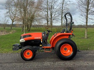 Kubota Used Agricultural Tractor M704K with Low Price <b>For</b> Sale - Product Image 3