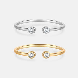 Anillo de compromiso de puño abierto de oro sólido de 18 quilates Simple a la moda, conjunto de bisel ajustable abierto, anillo de derivación, anillo de diamante, regalo para ella - Product Image 1