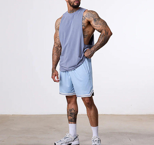 Pantalones Cortos Deportivos Azul Claro para Hombre, Diseño Personalizado de Talla Grande con Doble Raya, Pantalones Cortos Deportivos Transpirables para Verano con Técnicas Impresas - Product Image 3