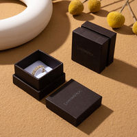 Boîte d'emballage de luxe pour bijoux LionwrapacK, boîte cadeau rigide en papier spécial avec logo personnalisé pour la vente au détail et le e-commerce