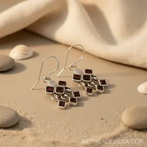 Pendientes Colgantes de Plata de Ley 925 con Granate para Mujer, Estilo Religioso Clásico, Regalo - Product Image 3