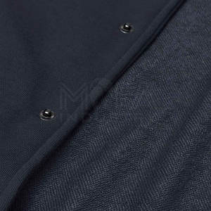 Veste Letterman de haute qualité pour hommes avec boutons couverts disponibles en plusieurs couleurs Support OEM personnalisé - Product Image 5