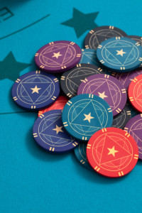 Puces de Poker en céramique professionnelle EPT entièrement personnalisables, 10g et 40MM, avec design personnalisé, couleur et logo - Product Image 5