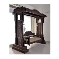 Balançoire en bois artisanale traditionnelle pour balcon, jardin, détente, mobilier d'extérieur haut de gamme, chaînes robustes, siège d'hôtel pour 3 personnes