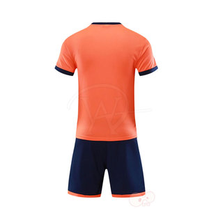 High Quality Quick Dry Breathable Soccer Uniform with Custom Logo <b>Design</b> OEM <b>Service</b> Set Style - Product Image 2