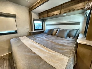 Nuevo T-h-o-r F-r-e-e-d-o-m T-r-a-v-e-l-e-r B30 2026 LISTO PARA LA VENTA - Product Image 4