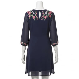 Robe en mousseline de soie décontractée avec applications, tissu mélangé élasthanne, design élégant, légère, confortable, à porter au quotidien, mode en gros, robe habillée pour femmes - Product Image 2