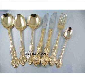 Juego de Cubiertos Modernos de Acero Inoxidable con Acabado Pulido Espejo y Baño de Oro, Diseño Artesanal, para Bodas y Fiestas - Product Image 6