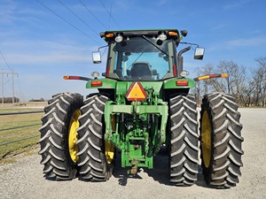Tractor de Ruedas Usado Deere 7830 de 150HP, Tractor Utilitario Agrícola con Cargador Frontal y Caja de Cambios - Product Image 3