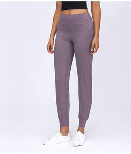 Pantalon de survêtement en molleton pour femmes, vêtements de rue personnalisés, jogging en coton respirant, vente en gros pour un usage décontracté en hiver - Product Image 6