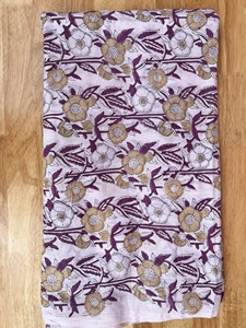 Fournisseur indien Prix de gros Robe en coton imprimé à la main avec tissu à motifs traditionnels à prix d'usine - Product Image 4