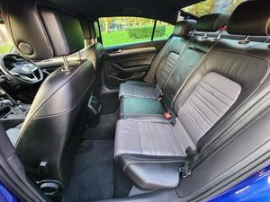 Volkswagen Passat 1.5 TSI EVO R-LINE DSG 2022 Económico con Volante a la Izquierda/Derecha - Product Image 4