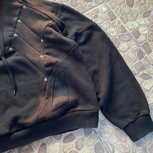 Sweat-shirts en coton surdimensionnés et lourds de 400 g/m², effet délavé à l'acide, logo personnalisé, veste déchirée avec strass pour hommes - Product Image 5