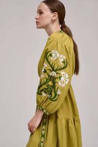 Robes brodées ukrainiennes Robes longues et élégantes pour femmes Robes ukrainiennes Meilleures ventes Vêtements pour femmes Tenue décontractée de vacances - Product Image 2